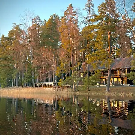 Bed & Breakfast Tuba Jaerveaeaerses Puhkemajas - Saarjaerve Puhkemaja *