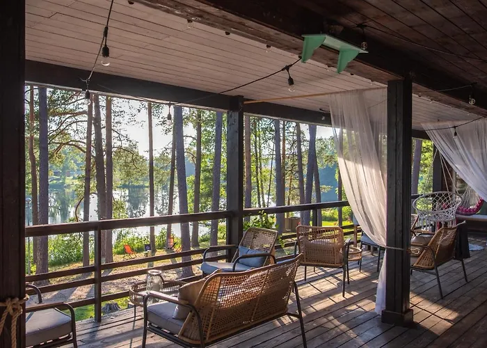 Bed & Breakfast Tuba Jaerveaeaerses Puhkemajas - Saarjaerve Puhkemaja