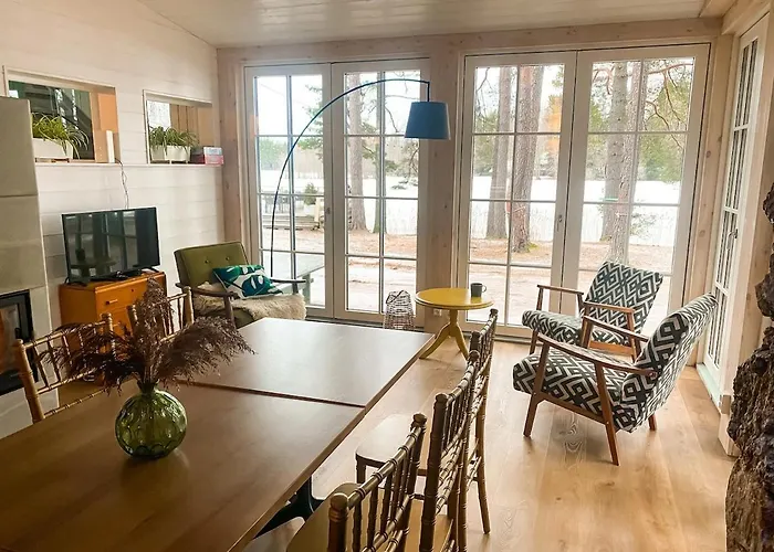 Tuba Jaerveaeaerses Puhkemajas - Saarjaerve Puhkemaja Bed & Breakfast