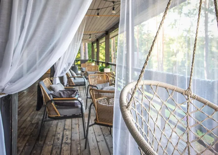 Tuba Jaerveaeaerses Puhkemajas - Saarjaerve Puhkemaja * Tromsi