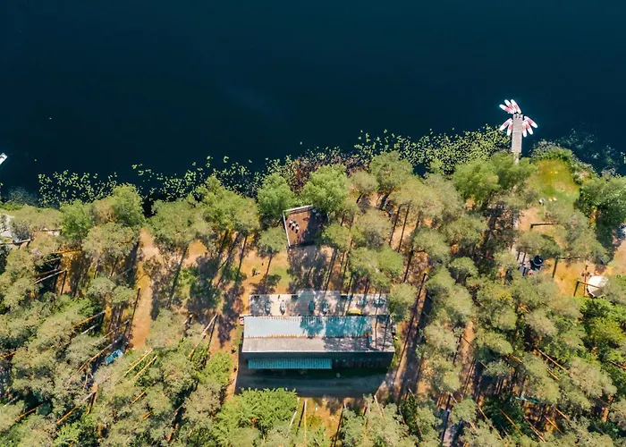 Tuba Jaerveaeaerses Puhkemajas - Saarjaerve Puhkemaja Bed & Breakfast