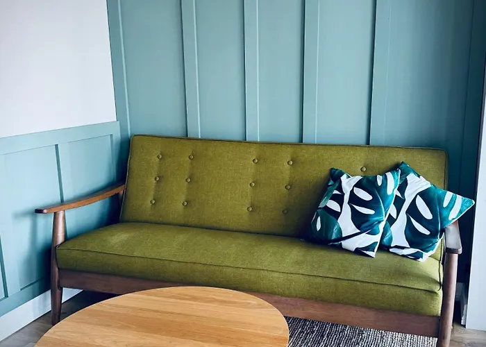 Tuba Jaerveaeaerses Puhkemajas - Saarjaerve Puhkemaja *